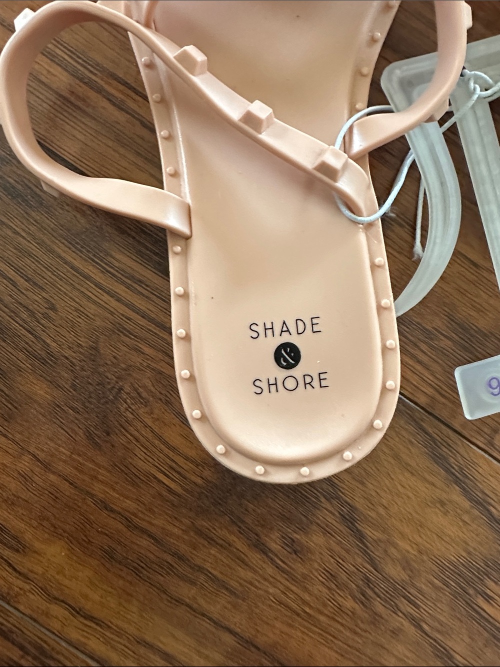 NWT sandals - Picture 2 of 4